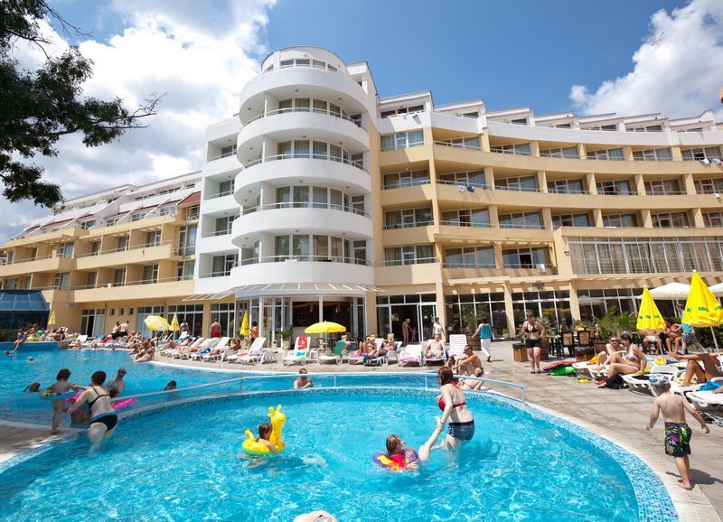 Ξενοδοχείο Sun Palace *